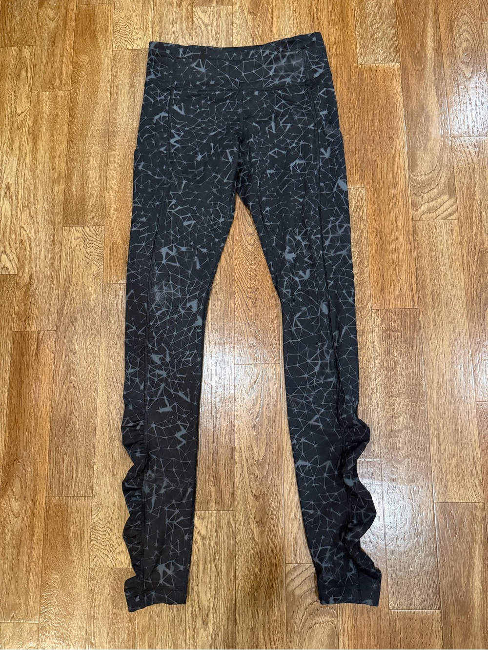 Lululemon Speed Tight III Ruched Leggings Constellation Print Grey Black Size 4